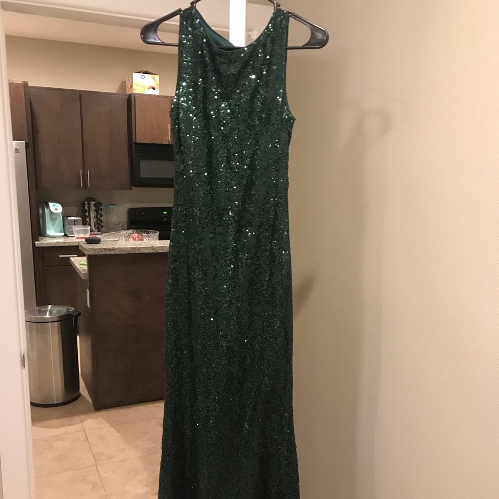 Beautiful green sequin evening gown